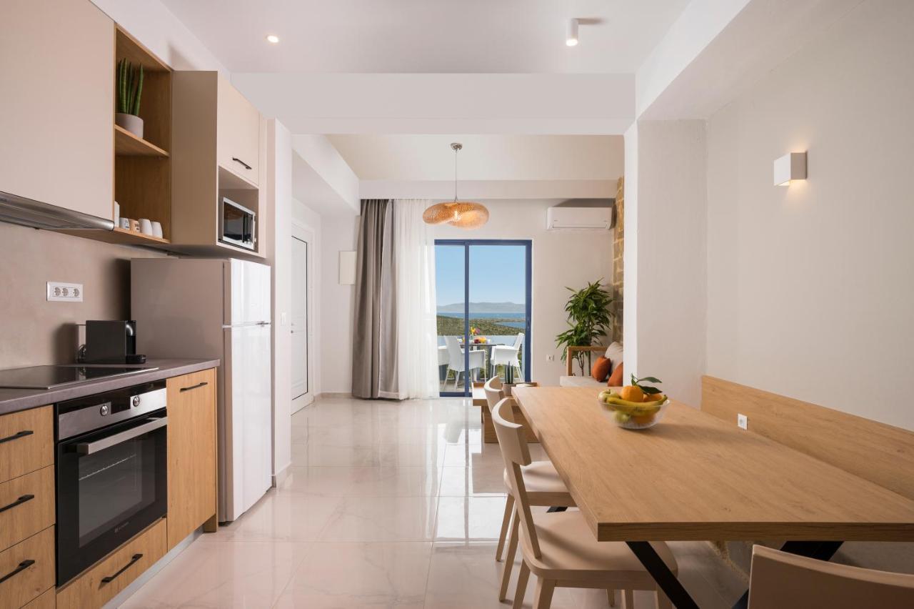 Esplanade Apartments กาลาธาส ภายนอก รูปภาพ
