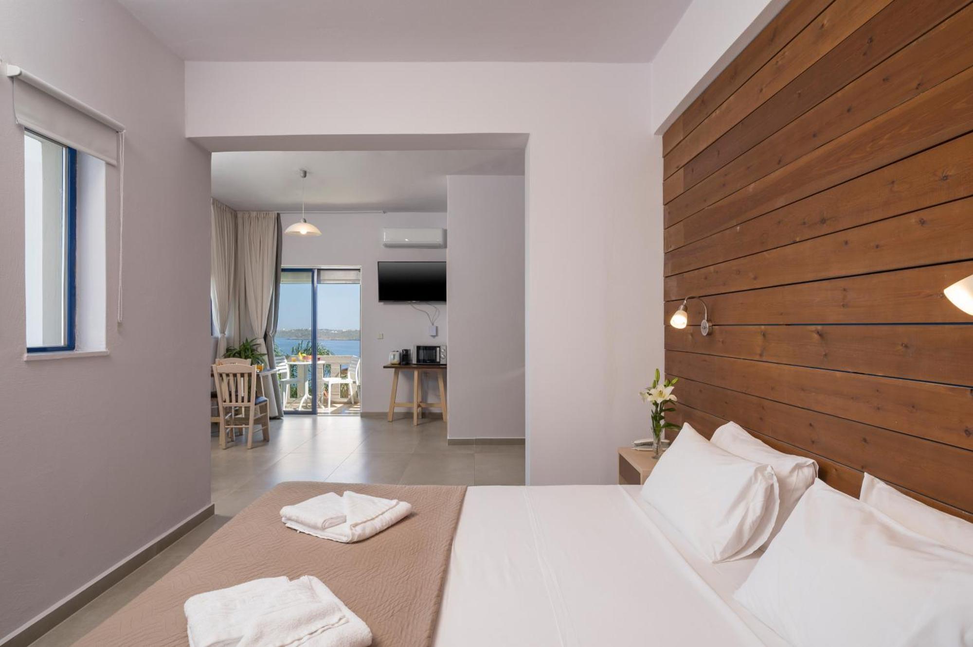 Esplanade Apartments กาลาธาส ภายนอก รูปภาพ